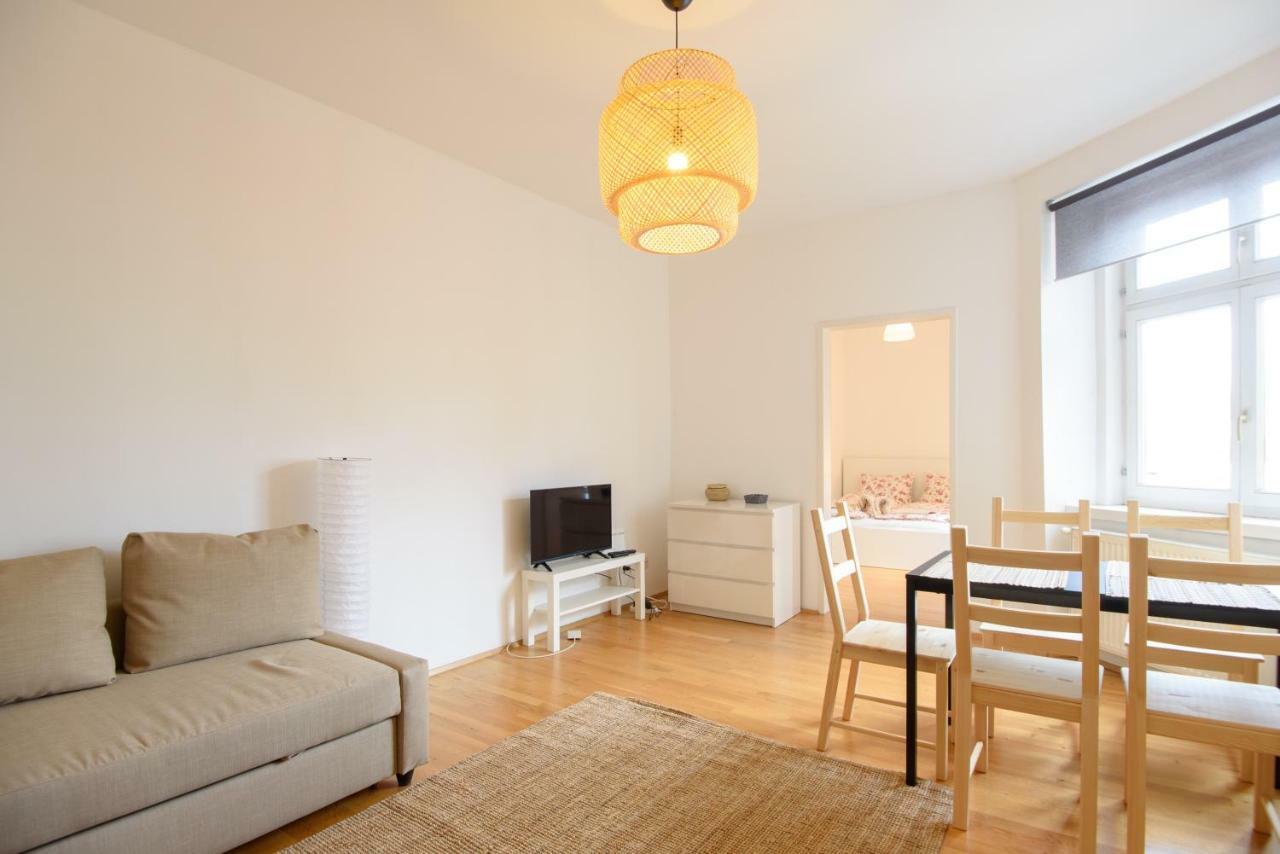 Living 1090 Apartament *